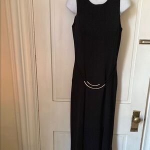 Elegant Black Sleeveless Dress